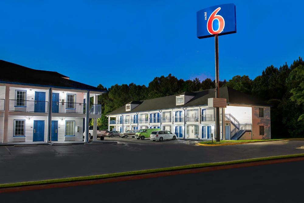 Motel 6 Macon, GA I 475
